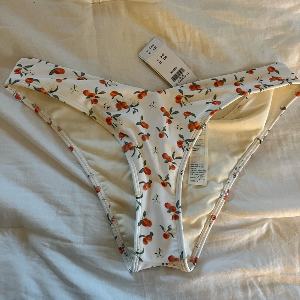 High Leg Cheeky A&F bikini bottoms